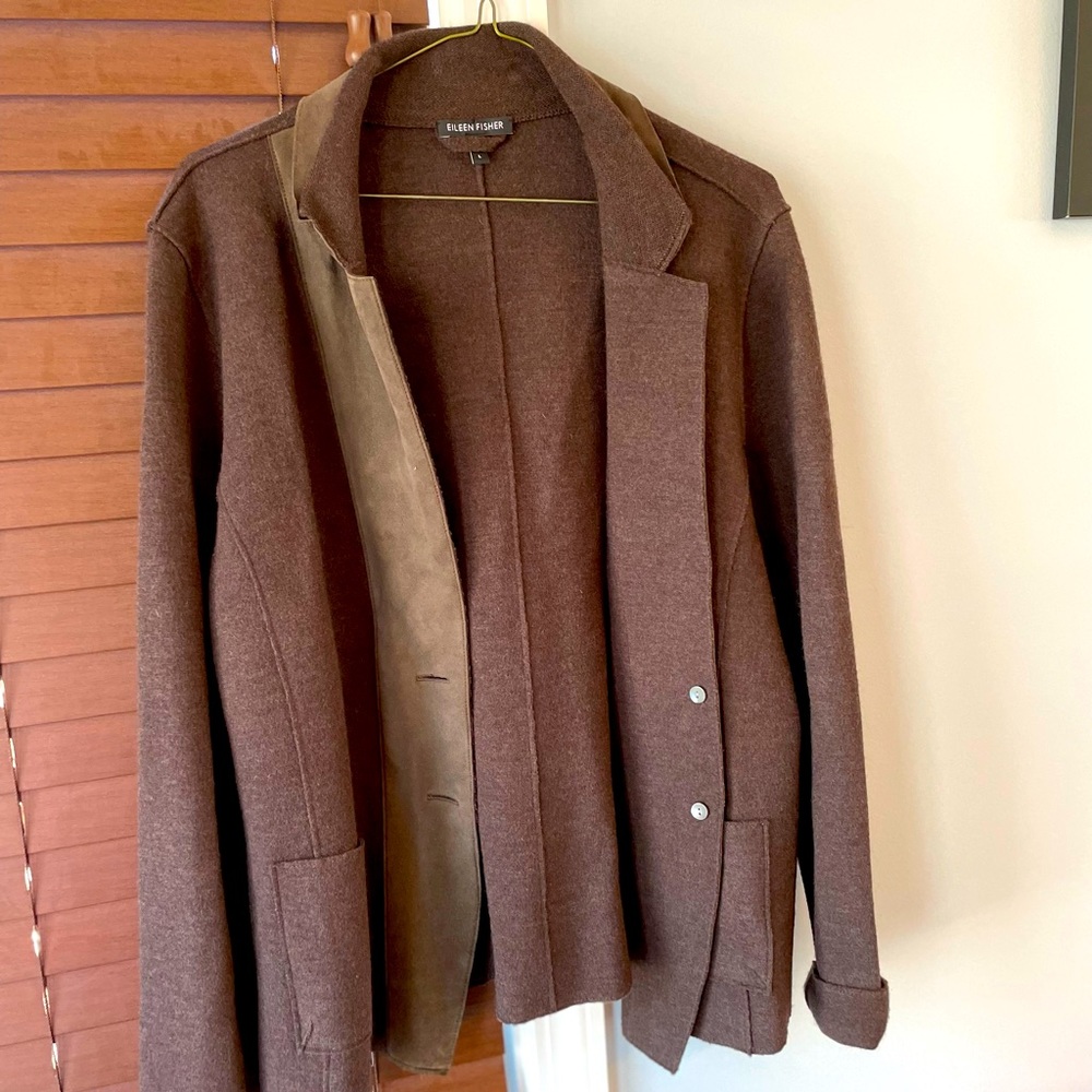Eileen Fisher brown blazer